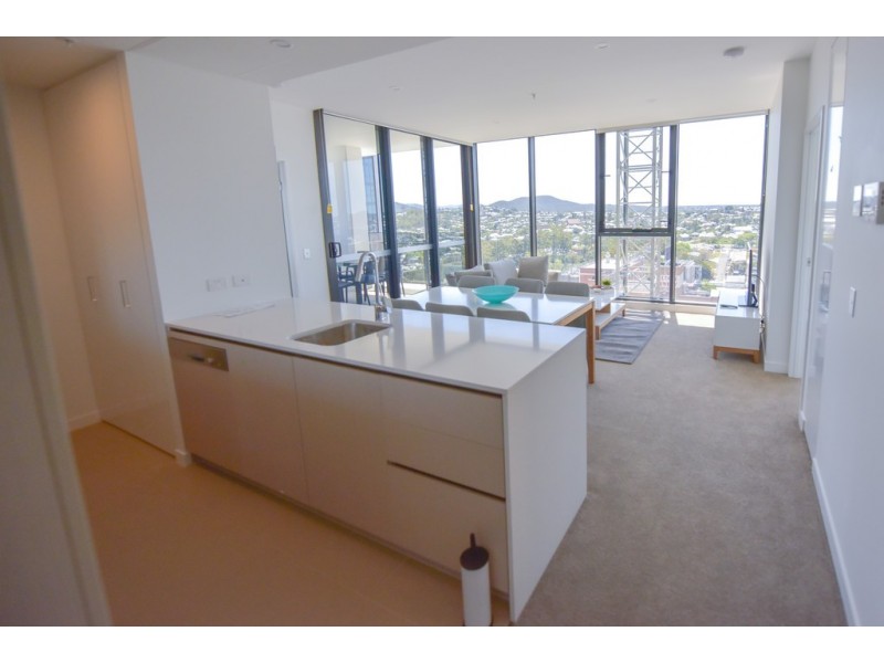 Milton QLD 4064