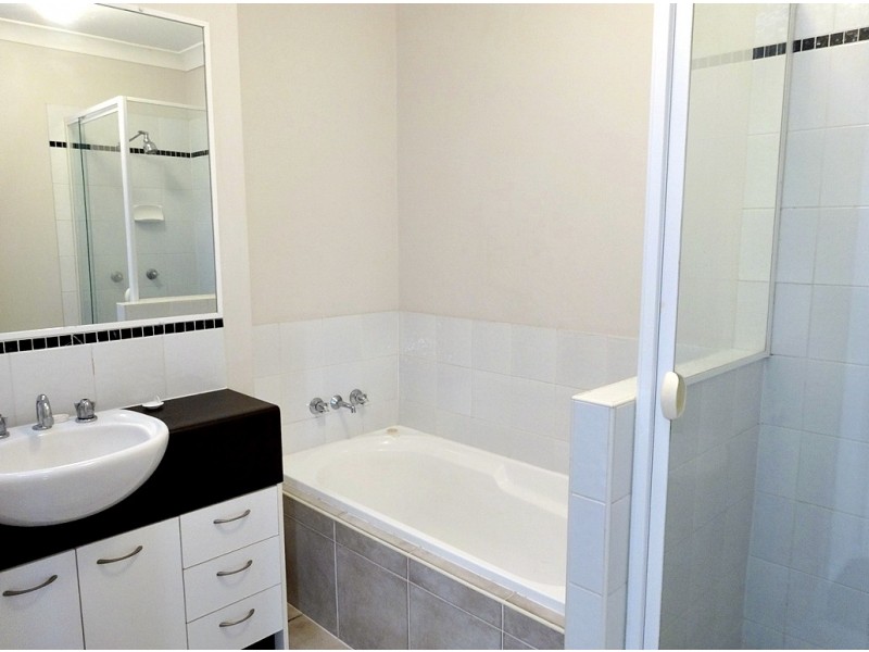 11 Federation Street, Wynnum West QLD 4178