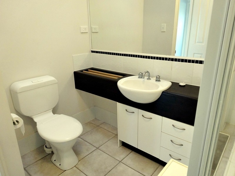 11 Federation Street, Wynnum West QLD 4178