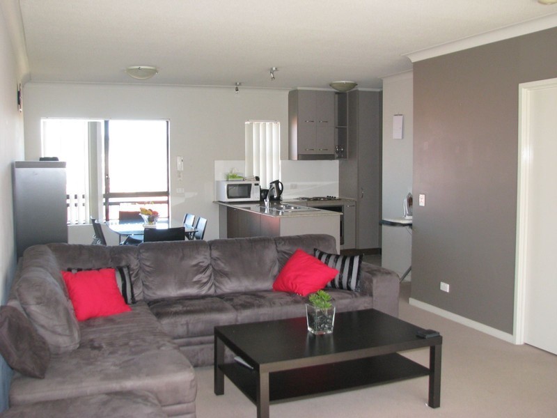 45/2 Geraldton Drive, Varsity Lakes QLD 4227