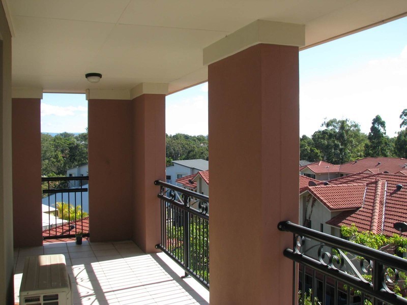 45/2 Geraldton Drive, Varsity Lakes QLD 4227