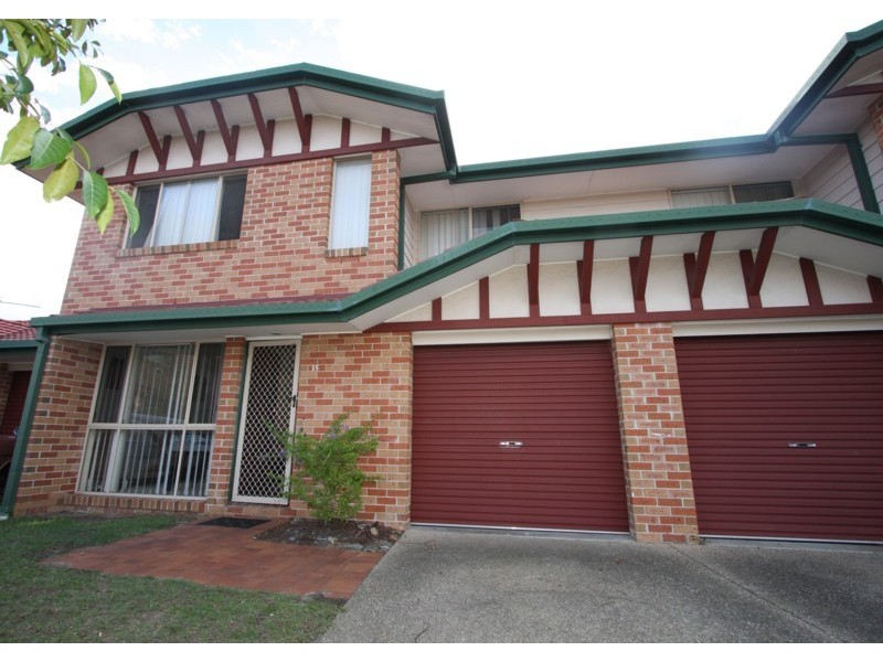 U35/75 Brown Street, Labrador QLD 4215