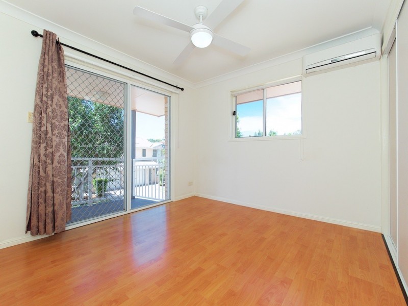 34/100 Bordeaux st, Eight Mile Plains QLD 4113