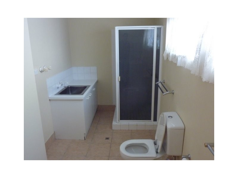 4/10 Madang Crescent, Runaway Bay QLD 4216