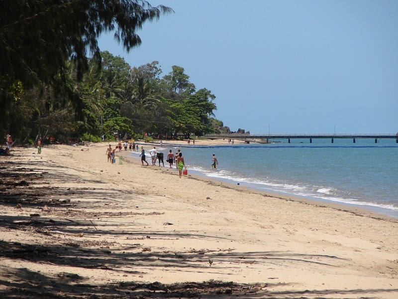 102/6 Triton Street, Palm Cove QLD 4879