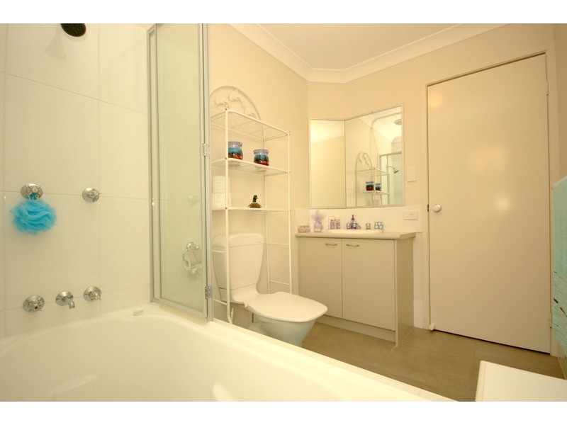 2 – 8 Meadowbrook Drive, Meadowbrook QLD 4131