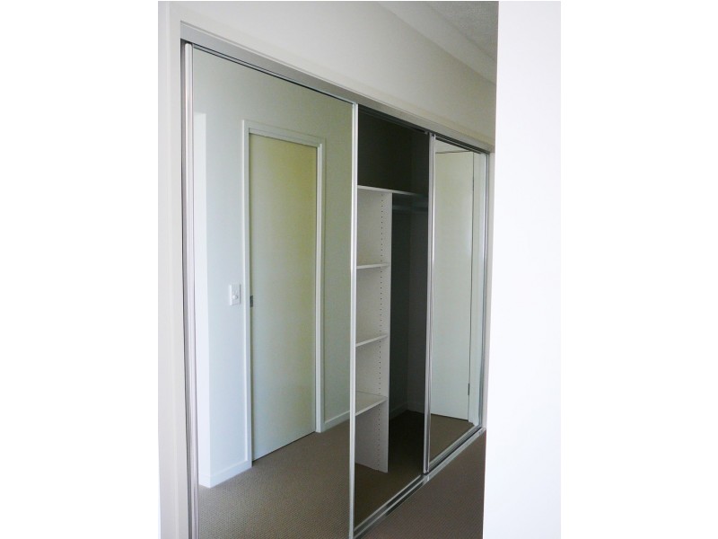 F10/2 Acacia Court, Robina QLD 4226