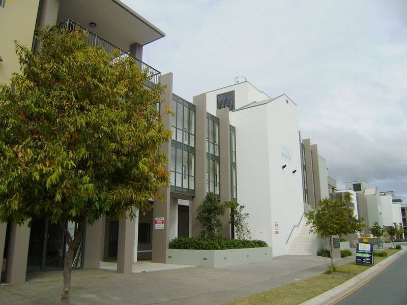 E6/2 Acacia Court, Robina QLD 4226