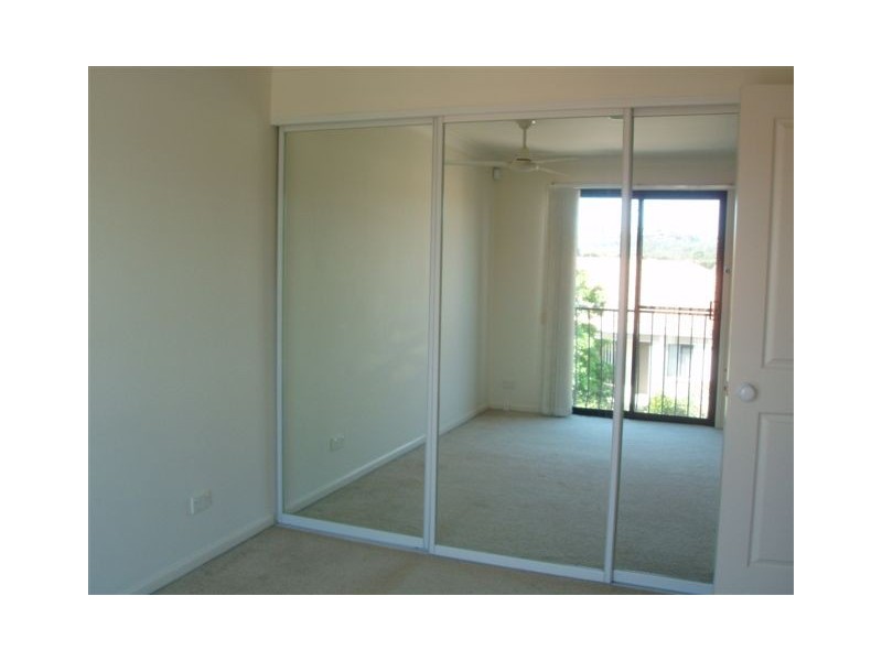 2-10 Unit 2 Lakeland Villas, Merrimac QLD 4226