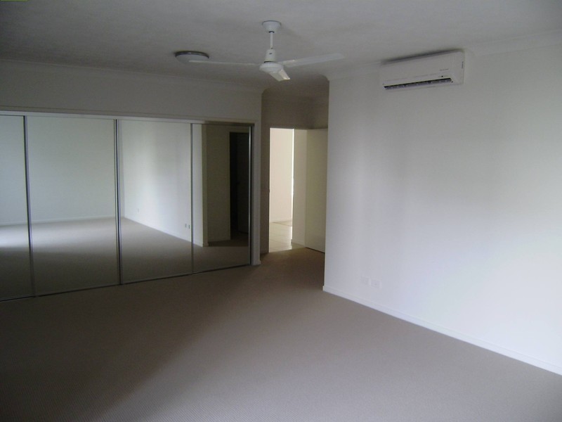 C5/1 Acacia Court, Robina QLD 4226