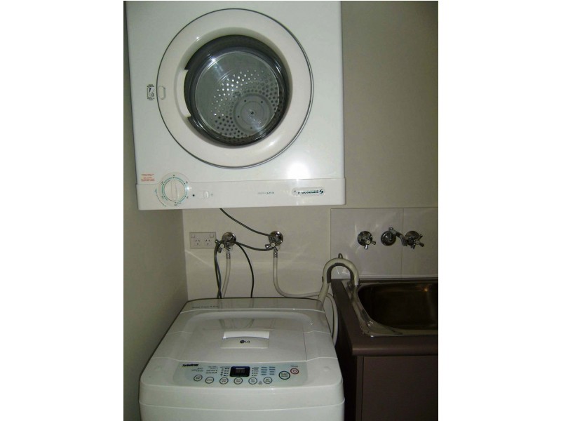 B5/1 Acacia Court, Robina QLD 4226