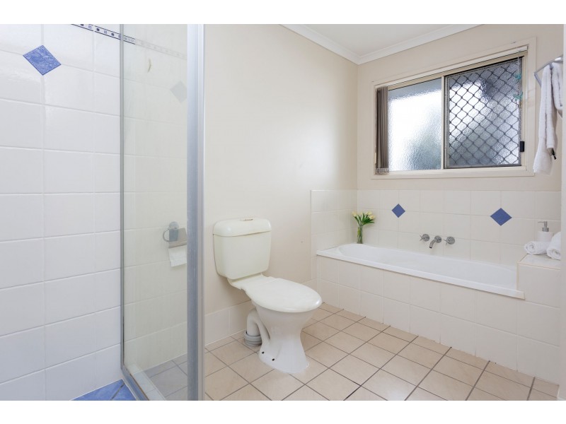 21 Tripcony Place, Wakerley QLD 4154