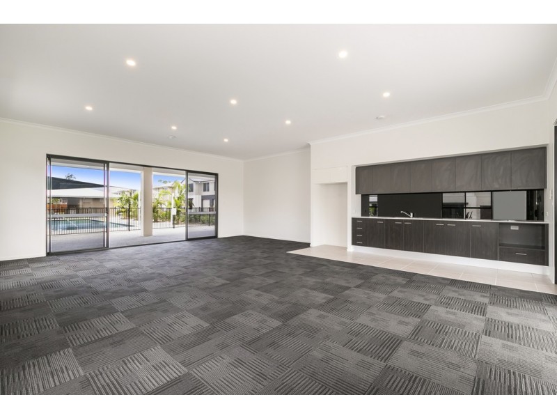 370 Gainsborough Drive, Upper Coomera QLD 4209