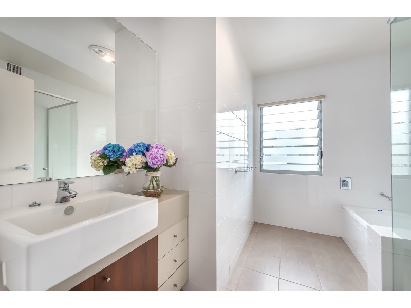 9 /1 Boulton Drive, Nerang QLD 4211