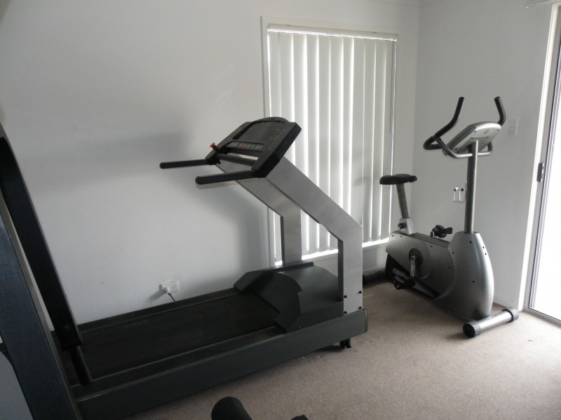 VW/99 Peverell Street, Hillcrest QLD 4118