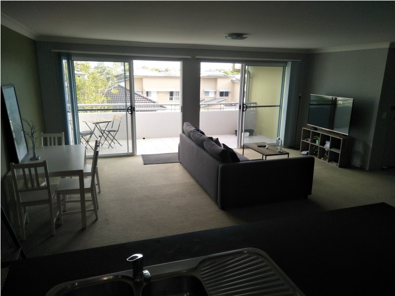 818/33 Clark Street, Biggera Waters QLD 4216