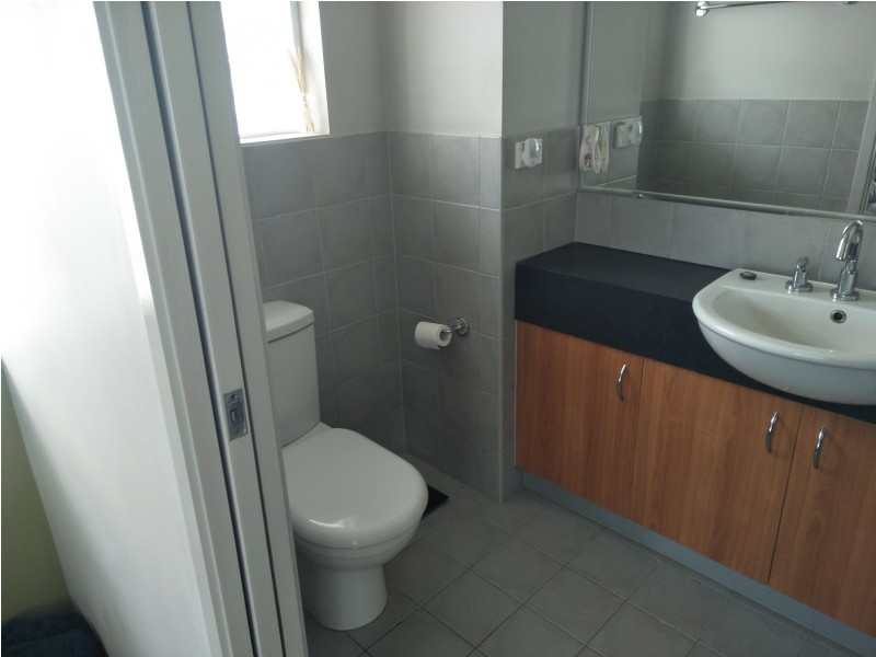 818/33 Clark Street, Biggera Waters QLD 4216