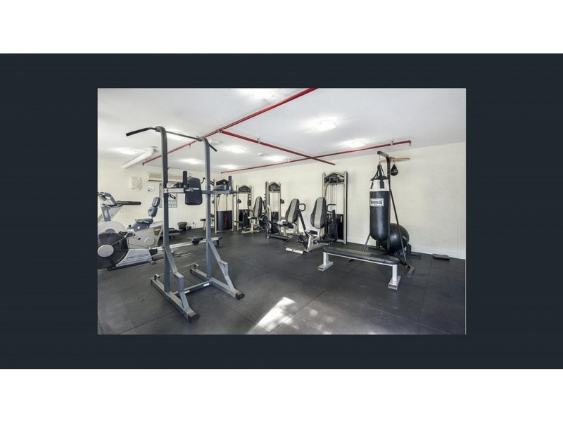 818/33 Clark Street, Biggera Waters QLD 4216