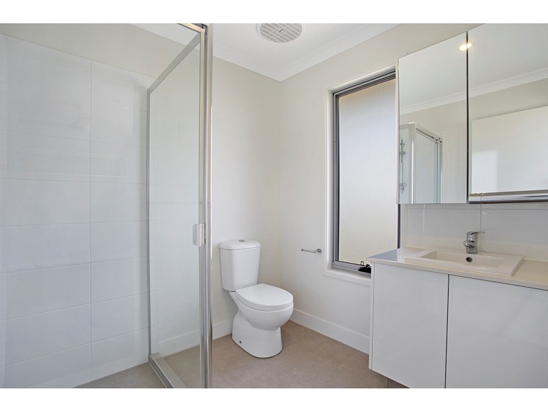 370 Gainsborough Drive, Pimpama QLD 4209