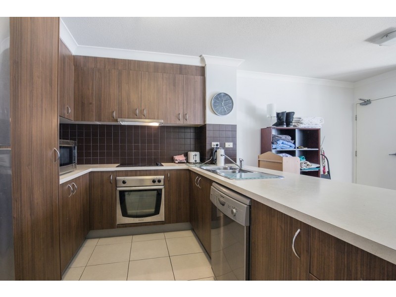 603/33 Clark Street, Biggera Waters QLD 4216