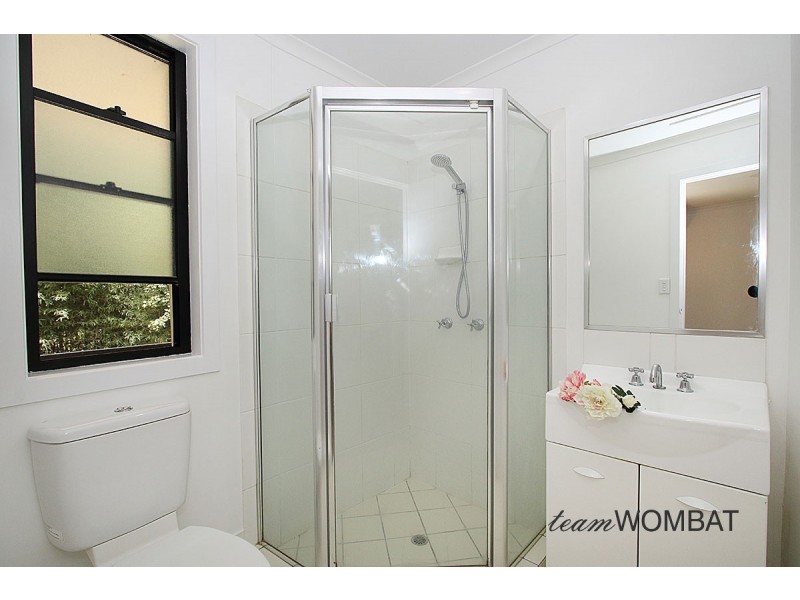 77 Depper Street, St Lucia QLD 4067