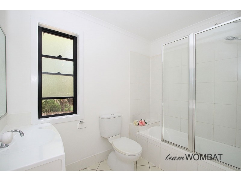 77 Depper Street, St Lucia QLD 4067