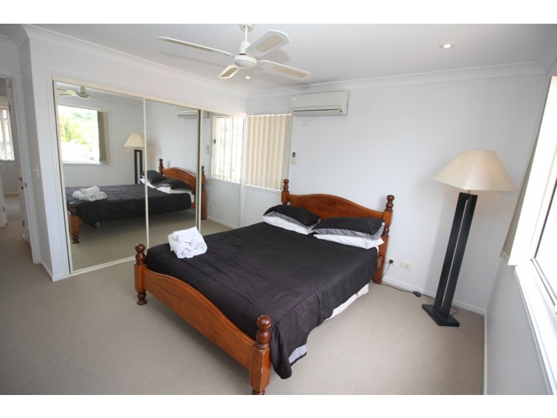 42/74 UNIVERSAL STREET, Pacific Pines QLD 4211