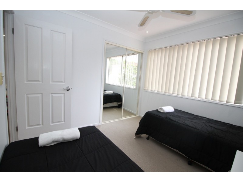 42/74 UNIVERSAL STREET, Pacific Pines QLD 4211