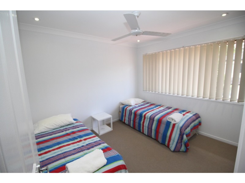 42/74 UNIVERSAL STREET, Pacific Pines QLD 4211