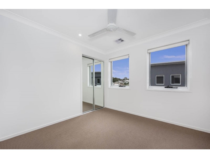 54/400 Tingal Rd, Wynnum QLD 4178