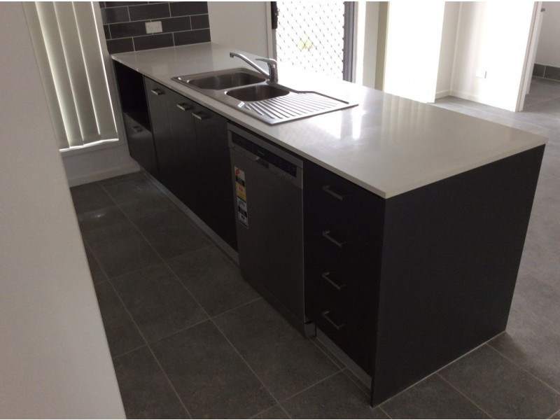 U36/104a River Hills Road, Eagleby QLD 4207