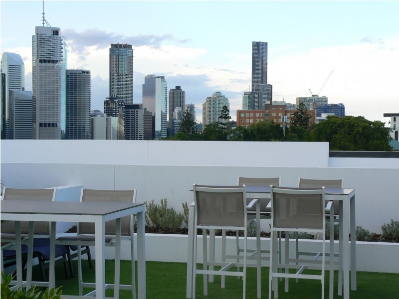 610 – 616 Main Street, Kangaroo Point QLD 4169