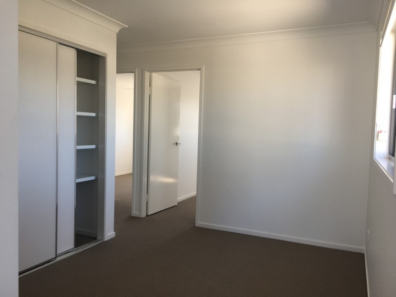 54 grahams road, Strathpine QLD 4500