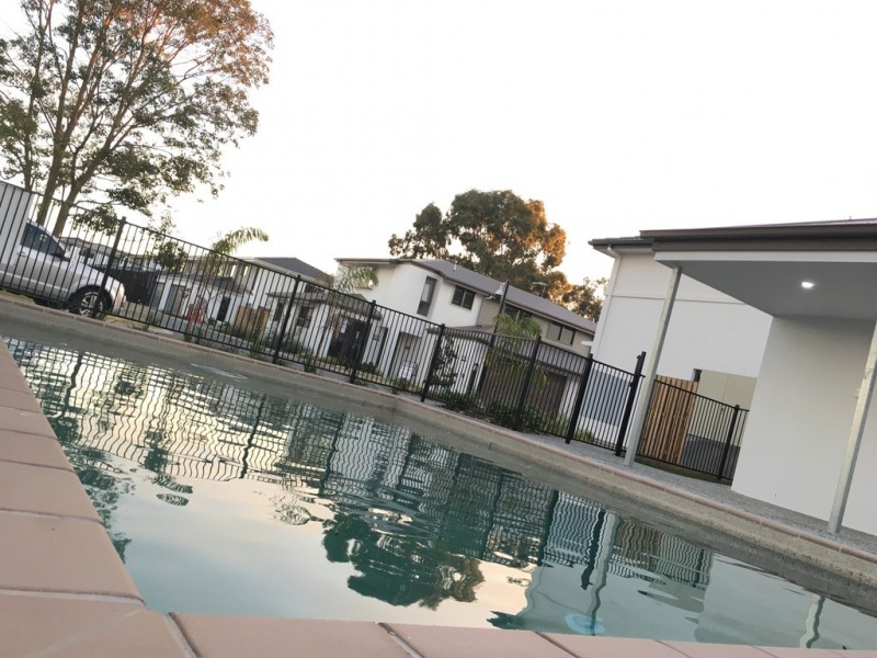 54 grahams road, Strathpine QLD 4500