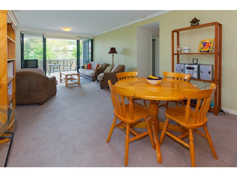 38 Brougham Street, Fairfield QLD 4103