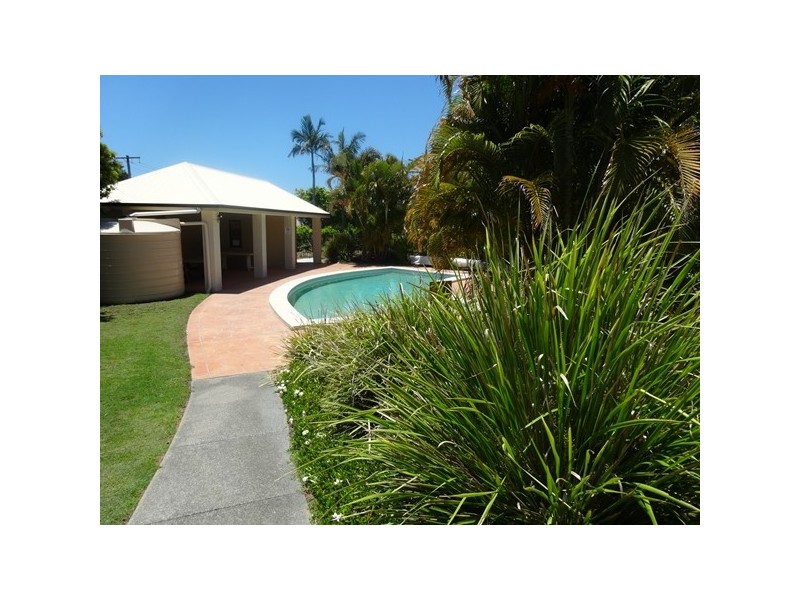 11 Federation Street, Wynnum West QLD 4178