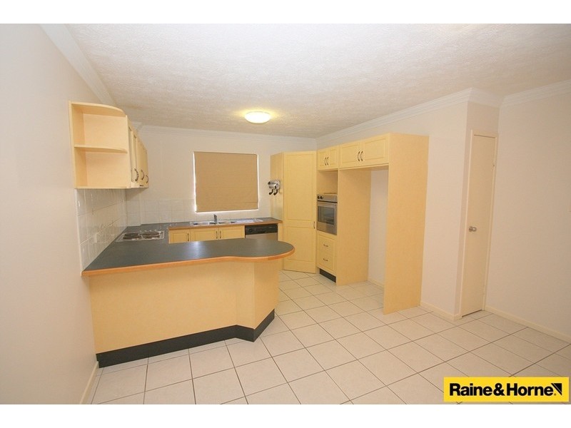 11/15 Dansie Street, Greenslopes QLD 4120