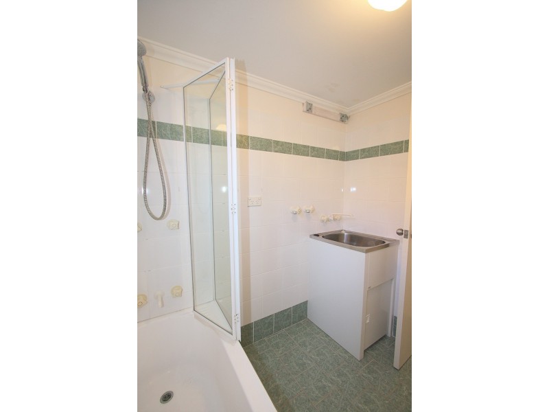 11/15 Dansie Street, Greenslopes QLD 4120