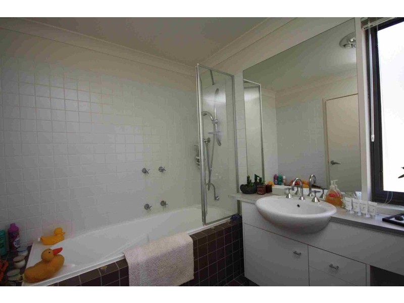 11 Rosewood Place, Murarrie QLD 4172