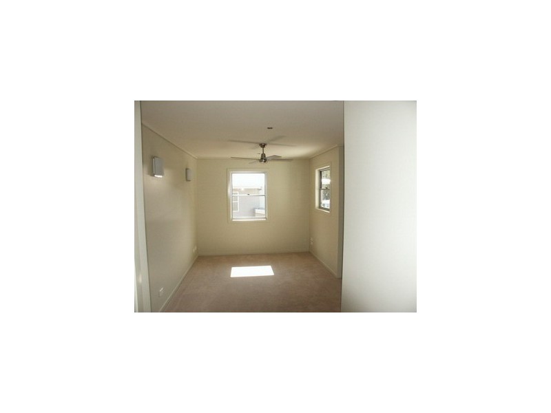 17/45 LANCASHIRE DRIVE, Mudgeeraba QLD 4213