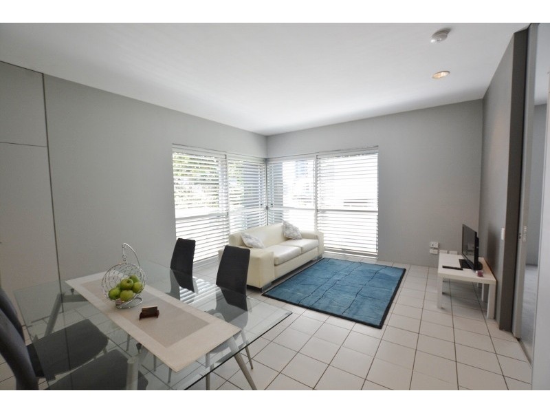 38 B01 Skyring Terrace, Teneriffe QLD 4005
