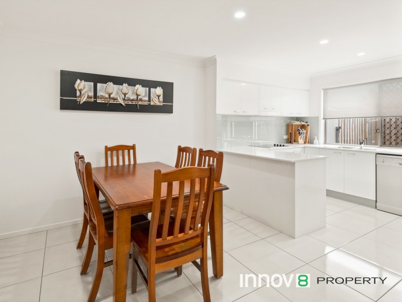 60 Grahams Rd, Strathpine QLD 4500