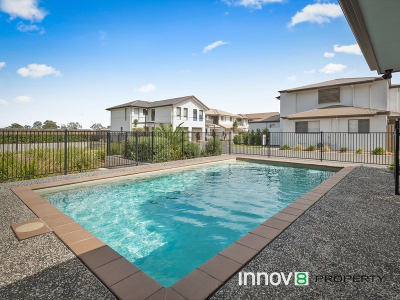 60 Grahams Rd, Strathpine QLD 4500