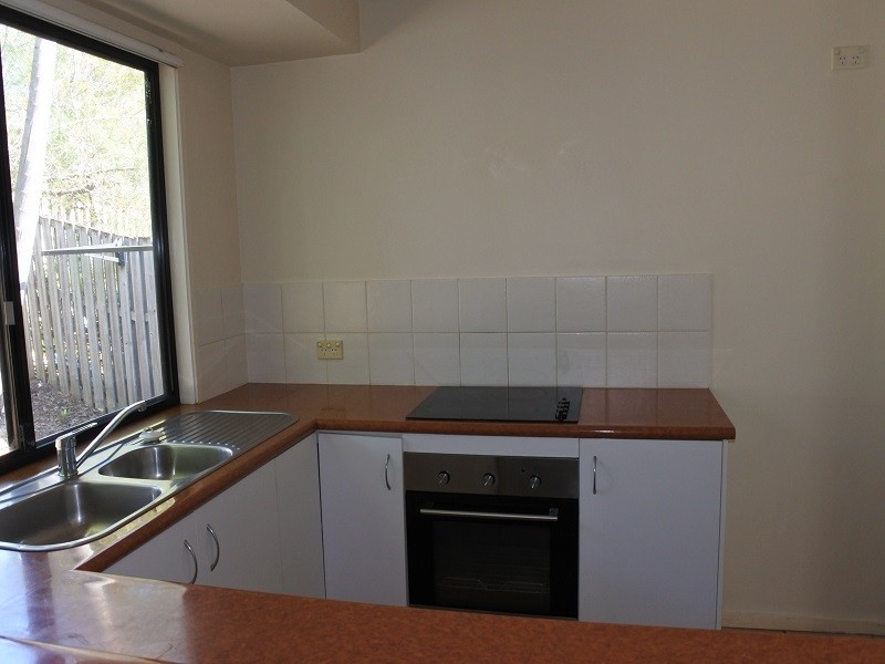 590 Pine Ridge Road, Coombabah QLD 4216