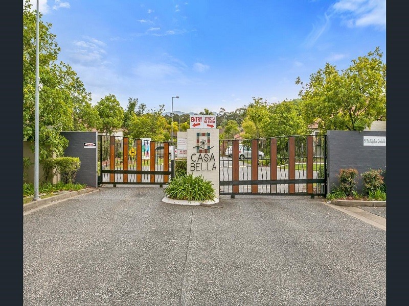 590 Pine Ridge Road, Coombabah QLD 4216