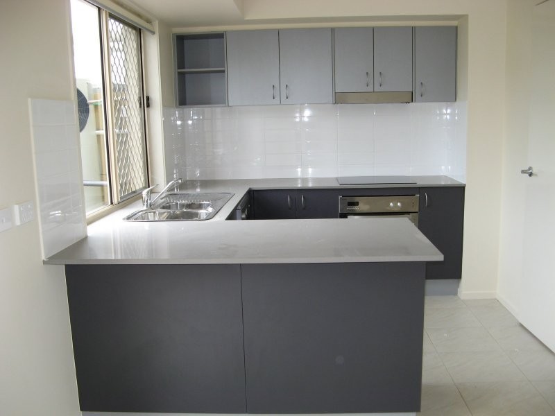 3/582 Manly Road, Wakerley QLD 4154