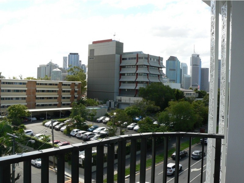 708/616 Main Street, Kangaroo Point QLD 4169