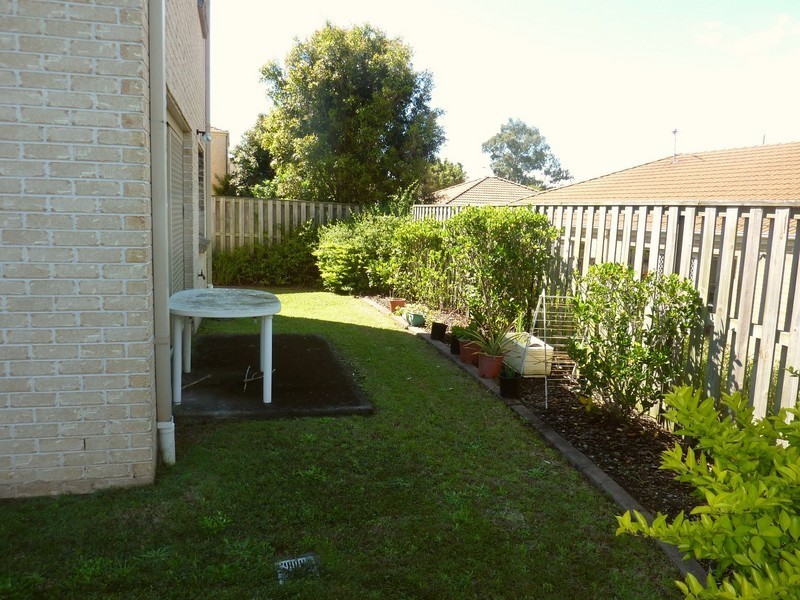 16/8 Manor Street, Eight Mile Plains QLD 4113