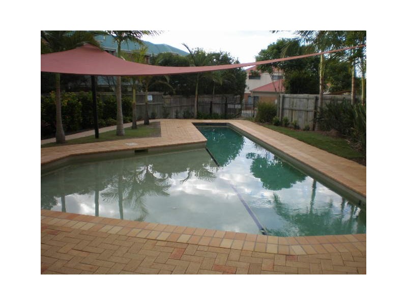 Unit 6/11 Oakmont Avenue, Oxley QLD 4075