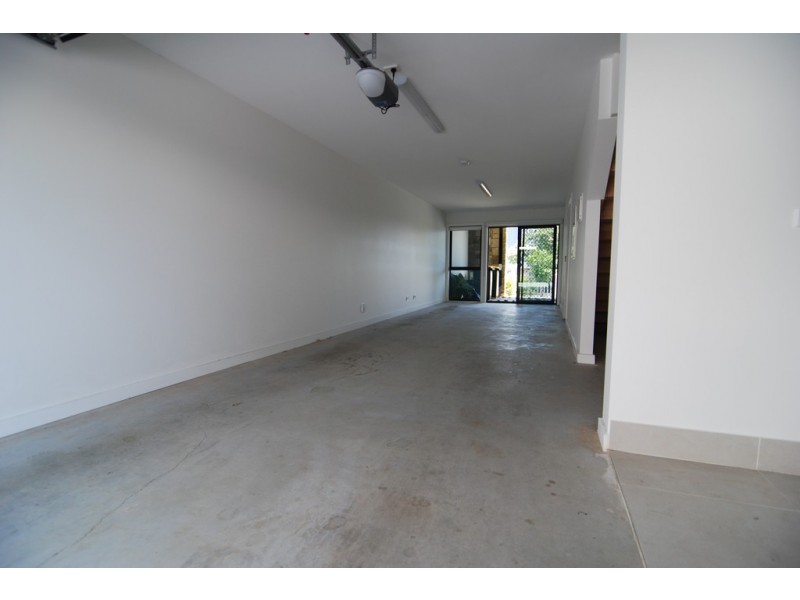 Unit 16/31 Murarrie Road, Murarrie QLD 4172